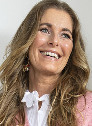Annelie E