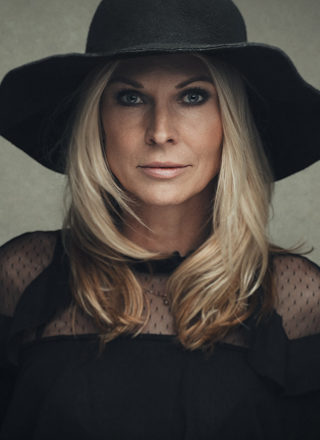Jeanette G