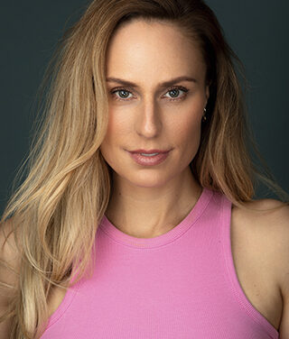 Nicole O